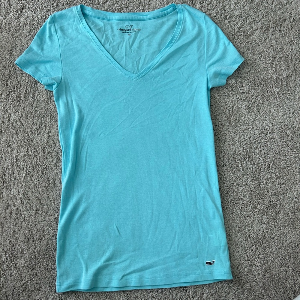 Vineyard Vines cotton blue v-neck | size: XS
